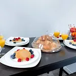 Lägenhet Boutique Townhouse - Sleeps Up To 8 - Perfect For Families & Groups! *